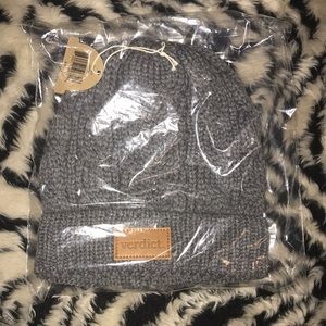 Verdict gray beanie New Sealed in plastic 🍒